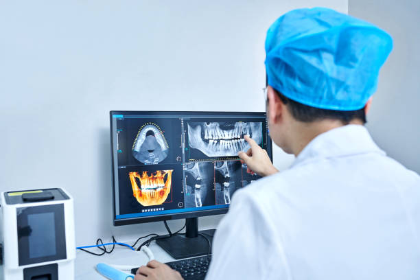 Best Emergency Tooth Extraction in Newark, TX
